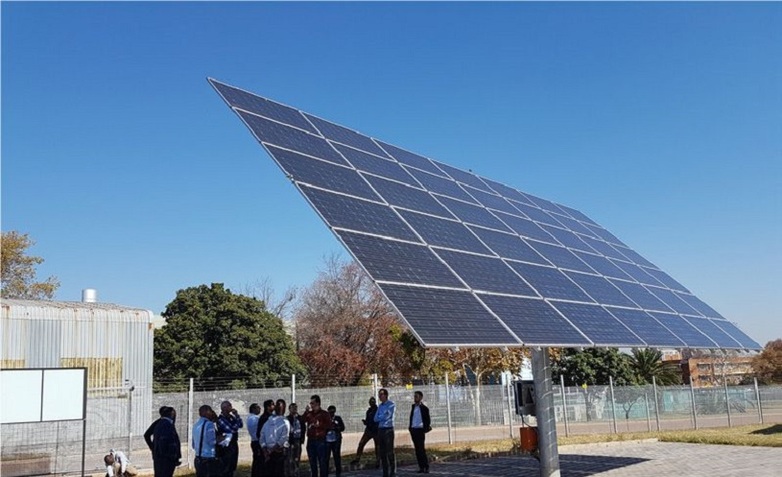 Solar tracker at the South African Council for Scientific and Industrial Research © GIZ / CSP