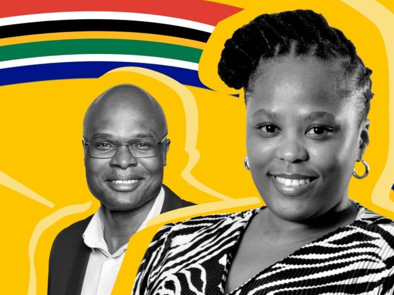 Drei Personen vor einem gelben Hintergrund mit Windrädern und südafrikanischen Flaggenfarben, zentral eine Frau mit Zebra-Muster-Kleidung.