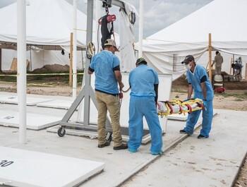 Ordentliche Bestattung eines unbekannt Verstorbenen nach einer Ausgrabung