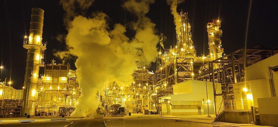 NACAG's partner plant in Uzbekistan – JSC Navoiazot at night.