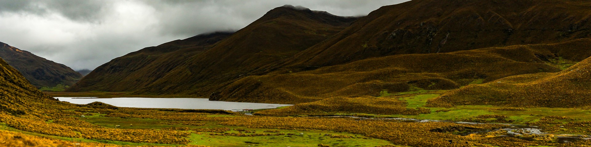 Das Feuchtgebiet Laguna Culebrillas in der ecuadorianischen Provinz Cañar in den Hochanden.