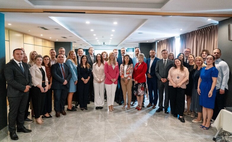 Group photo of representatives from Western Balkan countries and EU institutions, highlighting collaboration efforts for EU integration.