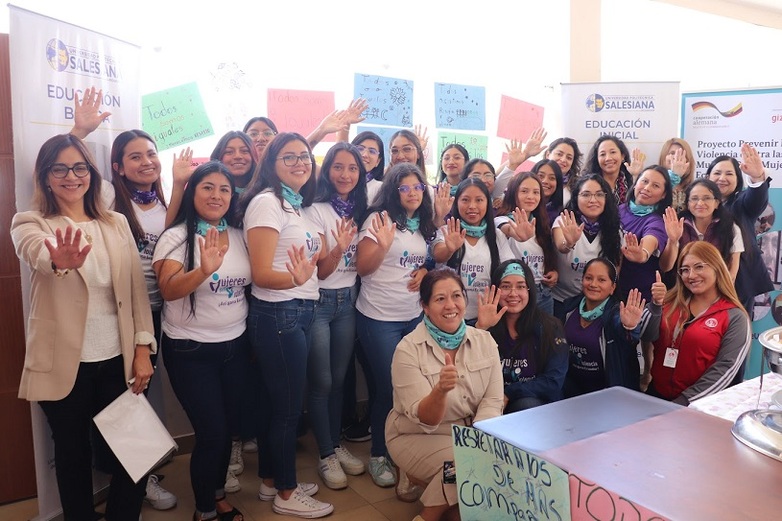 Pedagogy students and teachers who implement methodologies and campaigns for the prevention of violence against women as part of their professional training. 